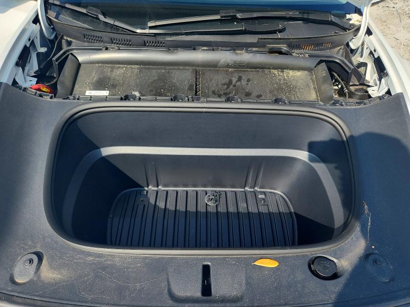 صورة رقم 11 من المزاد - 2026 TESLA Y مع VIN 7SAYGDED3TA432038