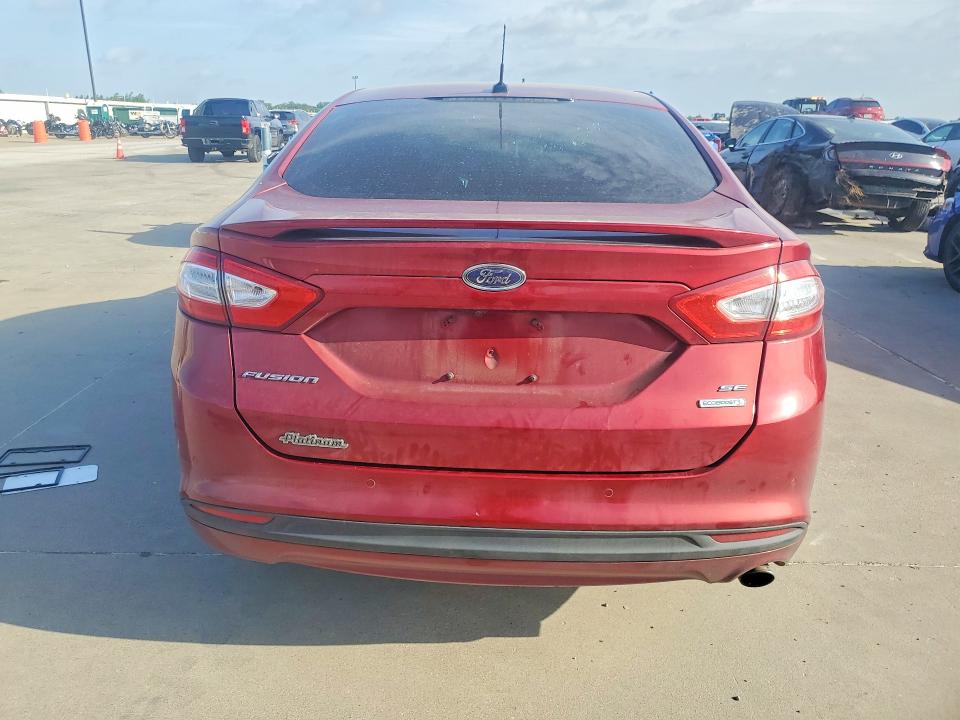 Photo 6 from auction – 2016 FORD FUSION with VIN 3FA6P0HD7GR105034