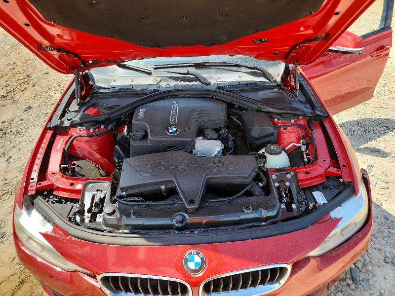 Photo 11 from auction – 2016 BMW 328 with VIN WBA8E3G58GNU00258