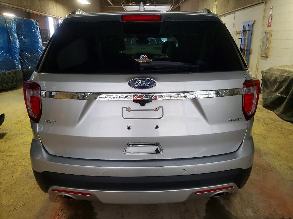 Photo 6 from auction – 2017 FORD EXPLORER with VIN 1FM5K8D83HGD07806