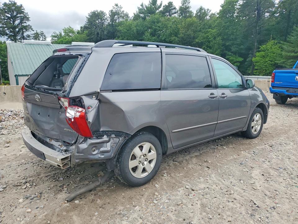 Photo 3 from auction – 2005 TOYOTA SIENNA with VIN 5TDZA22C95S267312