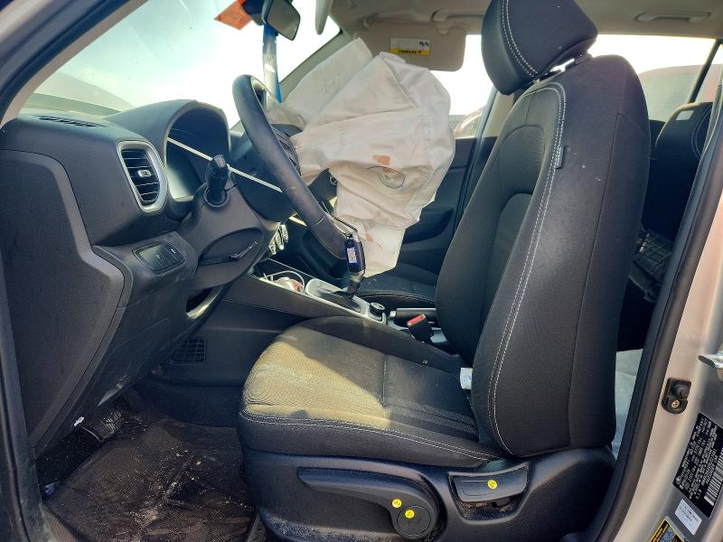 Photo 7 from auction – 2024 HYUNDAI VENUE with VIN KMHRC8A3XRU327481
