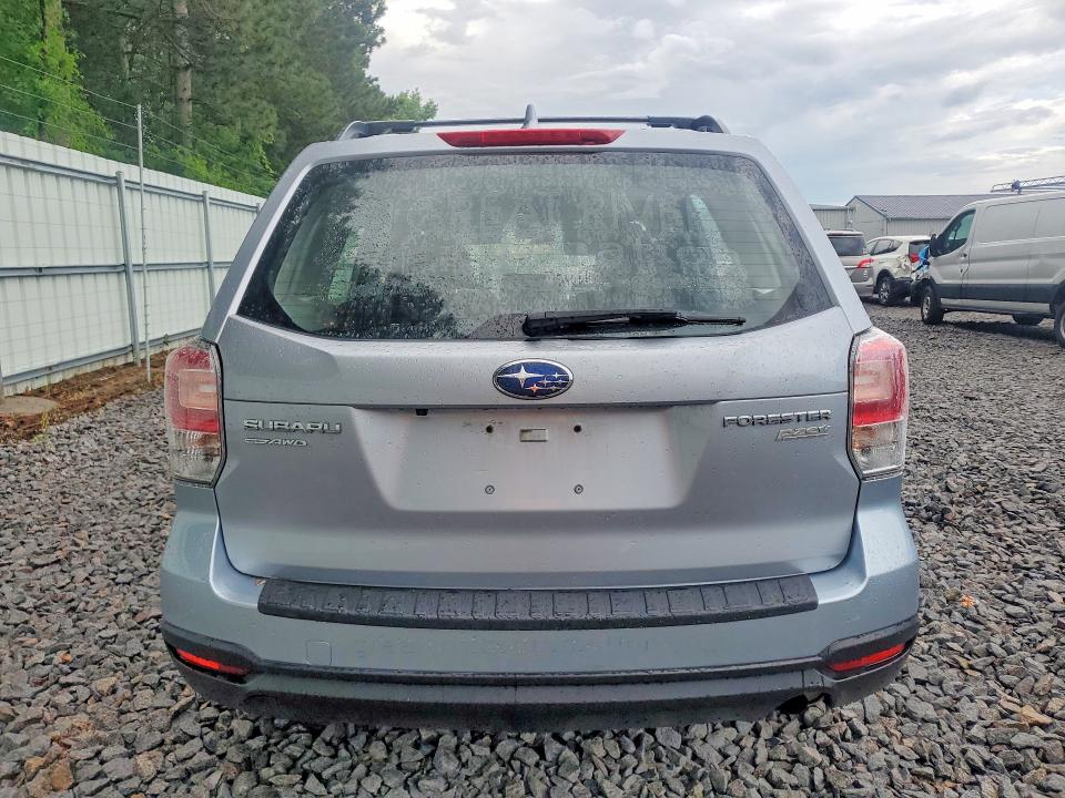 Photo 6 from auction – 2017 SUBARU FORESTER with VIN JF2SJABC5HH480246