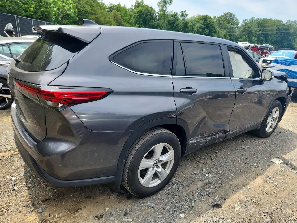 Photo 3 from auction – 2023 TOYOTA HIGHLANDER with VIN 5TDKDRAH7PS525389