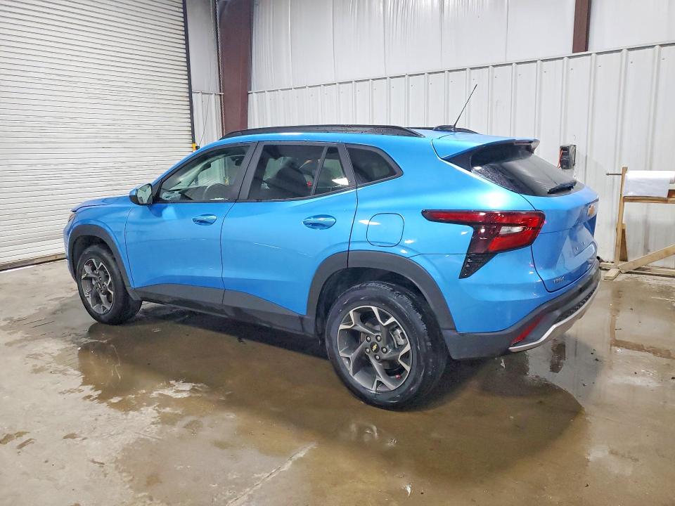 Photo 2 from auction – 2025 CHEVROLET TRAX with VIN KL77LHEP3SC116236