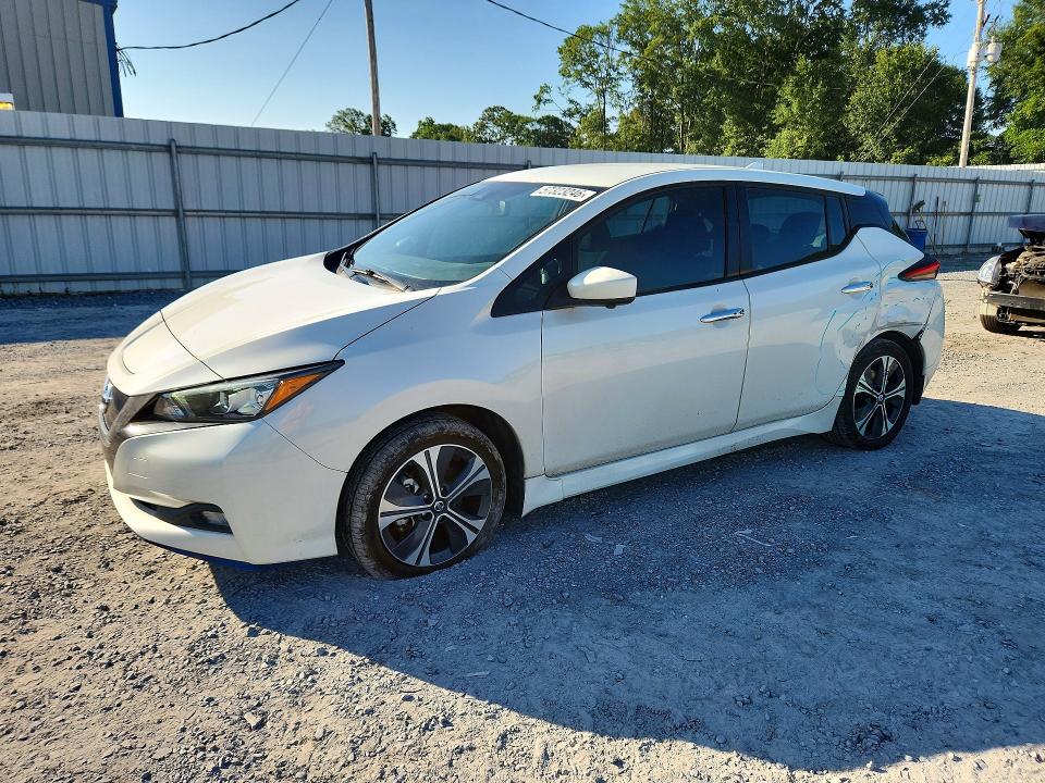 NISSAN LEAF 2022 with VIN 1N4BZ1CV4NC557503 - Photo from auction