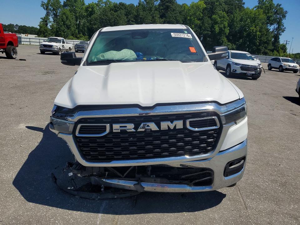 Photo 5 from auction – 2025 RAM 1500 with VIN 1C6RREBG2SN557221
