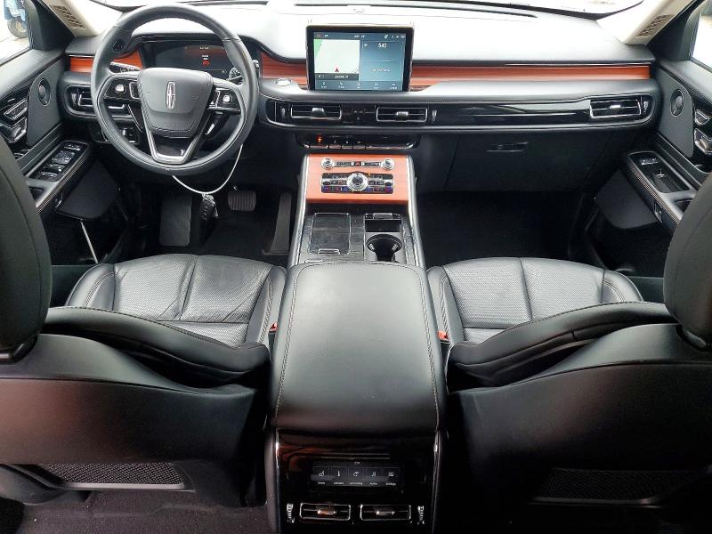 Photo 8 from auction – 2023 LINCOLN AVIATOR with VIN 5LM5J7XC9PGL29012