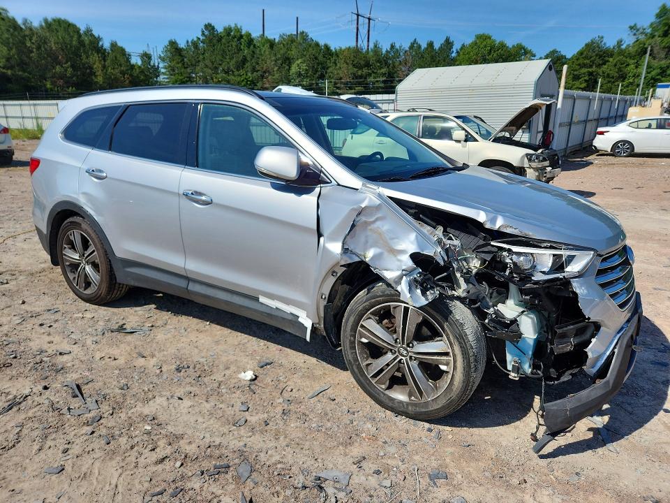 Photo 4 from auction – 2016 HYUNDAI SANTA FE with VIN KM8SRDHF3GU139021