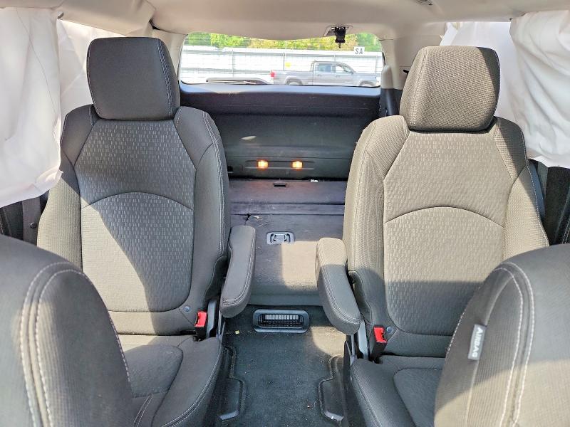 Photo 10 from auction – 2016 GMC ACADIA with VIN 1GKKVPKD6GJ327966