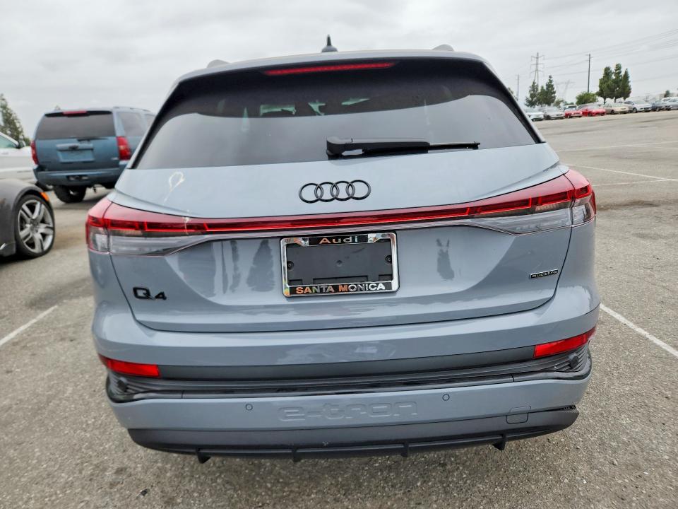 Zdjęcie 6 z aukcji – 2024 AUDI Q4 E-TRON z VIN WA1LUBFZXRP058912