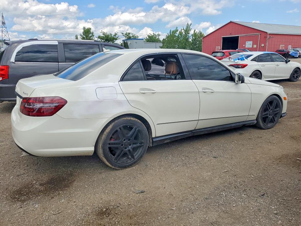 Photo 3 from auction – 2010 MERCEDES-BENZ E with VIN WDDHF8HB8AA125142