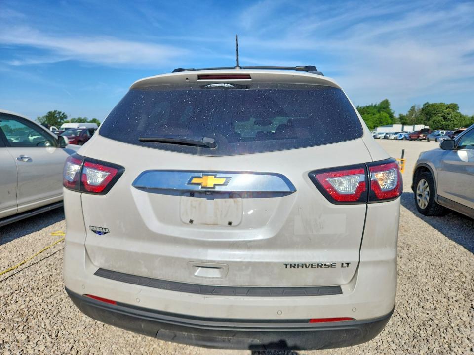 Photo 6 from auction – 2016 CHEVROLET TRAVERSE with VIN 1GNKRHKD9GJ286830