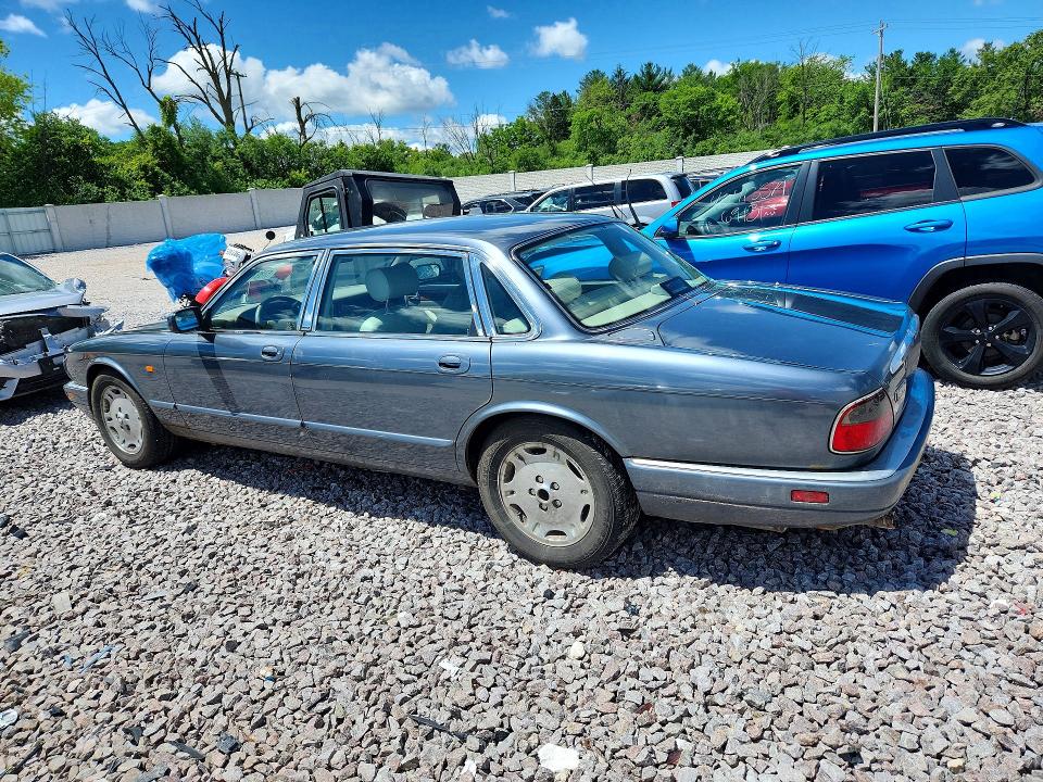 Photo 2 from auction – 1997 JAGUAR XJ6 with VIN SAJHX6245VC788556
