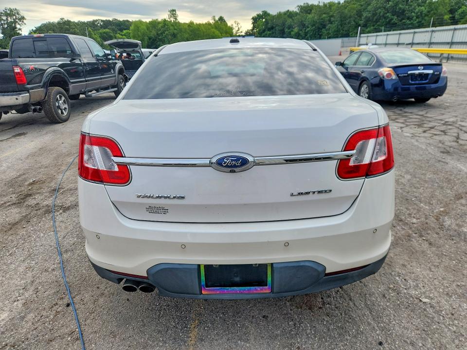 Photo 6 from auction – 2011 FORD TAURUS with VIN 1FAHP2FW2BG148883