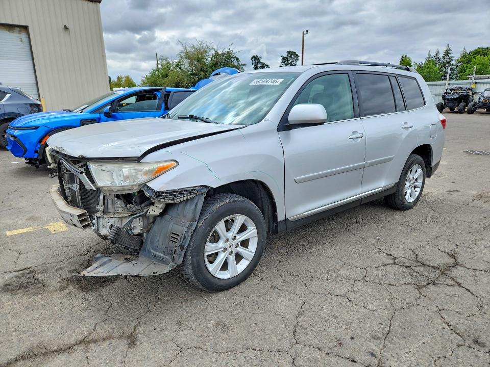 TOYOTA HIGHLANDER 2011 with VIN 5TDBK3EH5BS087252 - Photo from auction