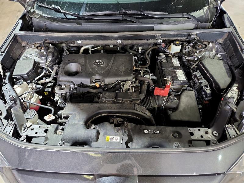 Photo 11 from auction – 2020 TOYOTA RAV4 with VIN 2T3P1RFV4LC077233