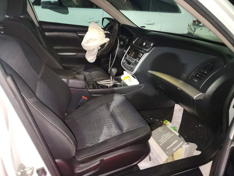 Photo 13 from auction – 2016 NISSAN ALTIMA with VIN 1N4AL3AP7GC131644