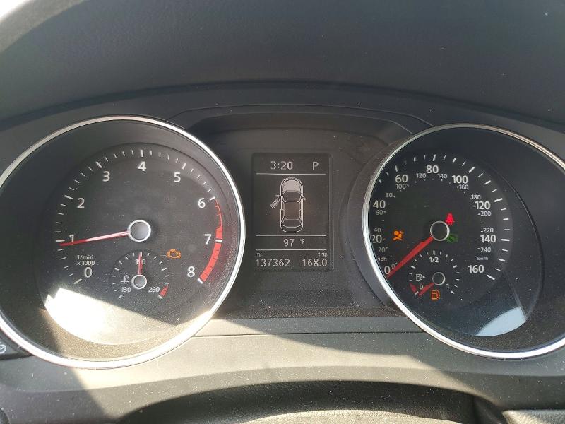 Photo 9 from auction – 2018 VOLKSWAGEN JETTA with VIN 3VWDB7AJ3JM206033