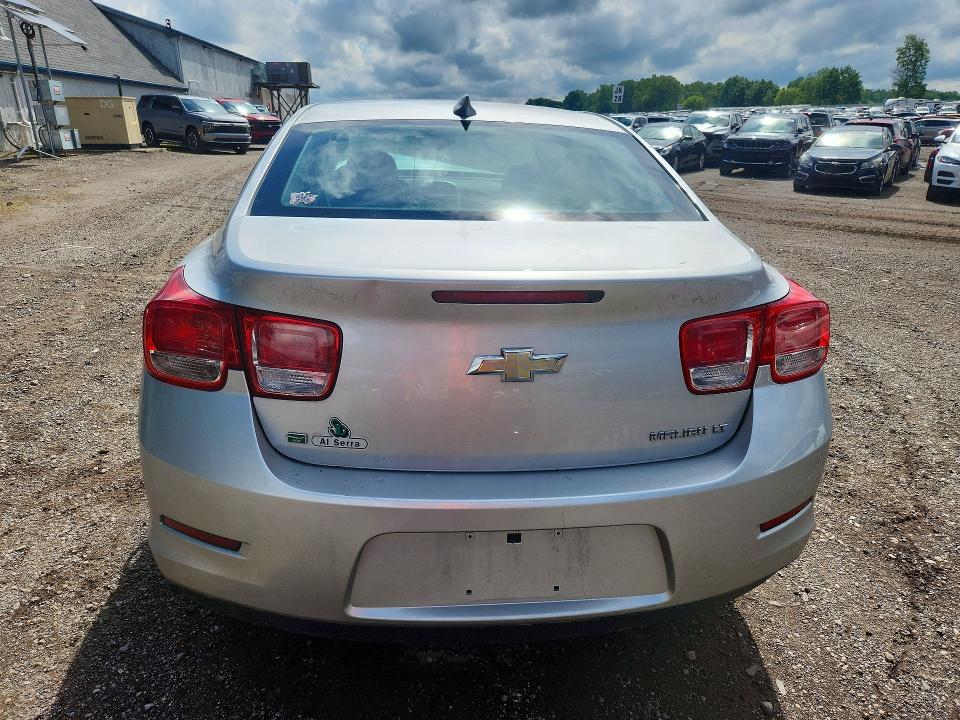 Photo 6 from auction – 2015 CHEVROLET MALIBU with VIN 1G11C5SL6FF310555