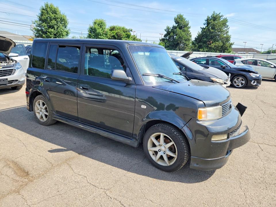 Photo 4 from auction – 2006 TOYOTA SCION with VIN JTLKT334564096682