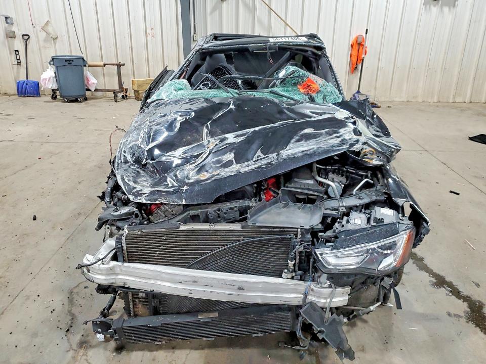 Photo 5 from auction – 2013 AUDI RS5 with VIN WUAC6AFR7DA902090