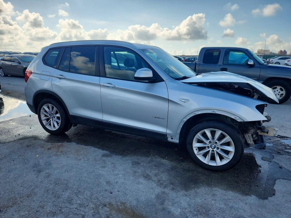 Photo 4 from auction – 2017 BMW X3 with VIN 5UXWZ7C59H0U46349