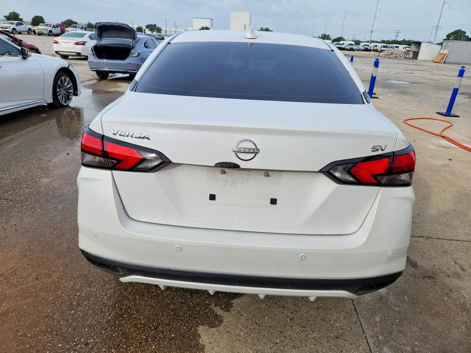 Foto 6 de la subasta – 2024 NISSAN VERSA con VIN 3N1CN8EV2RL862074