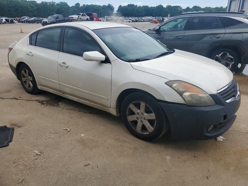 Photo 4 from auction – 2007 NISSAN ALTIMA with VIN 1N4AL21E57C182360