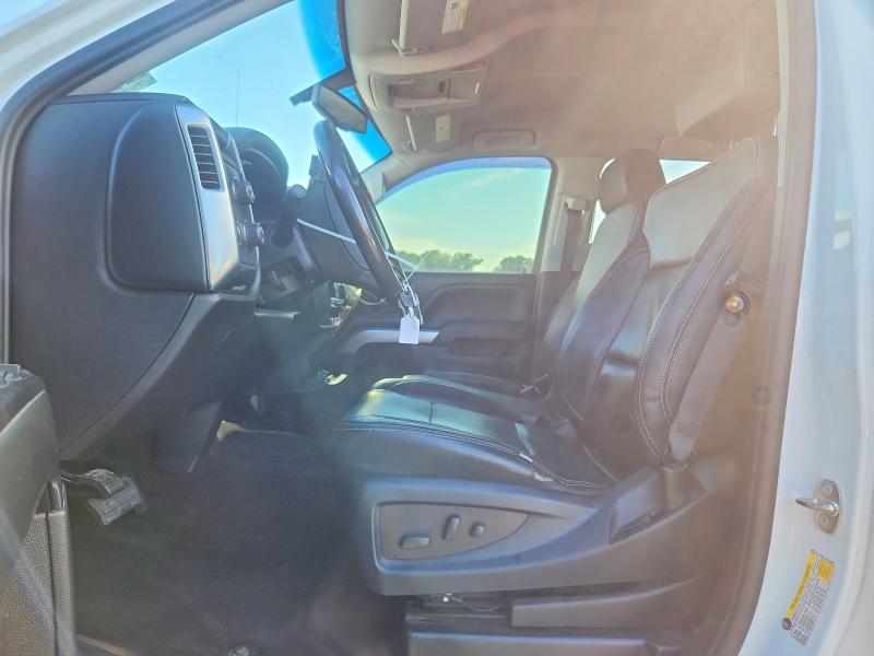 Photo 7 from auction – 2018 CHEVROLET SILVERADO with VIN 1GCUKREC0JF152085