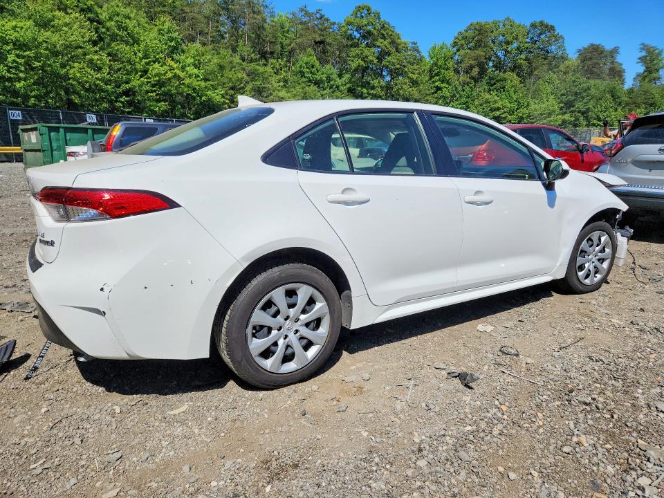 Photo 3 from auction – 2023 TOYOTA COROLLA HYBRID with VIN JTDBCMFEXPJ004684