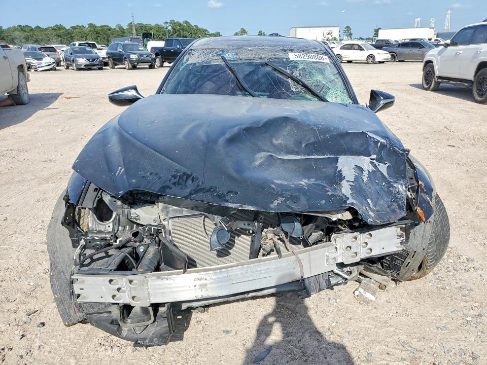 Photo 5 from auction – 2023 LEXUS IS with VIN JTHGZ1B22P5067879