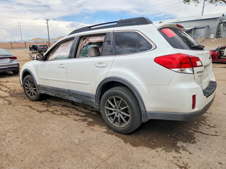 Photo 2 from auction – 2014 SUBARU OUTBACK with VIN 4S4BRCCC9E3220017