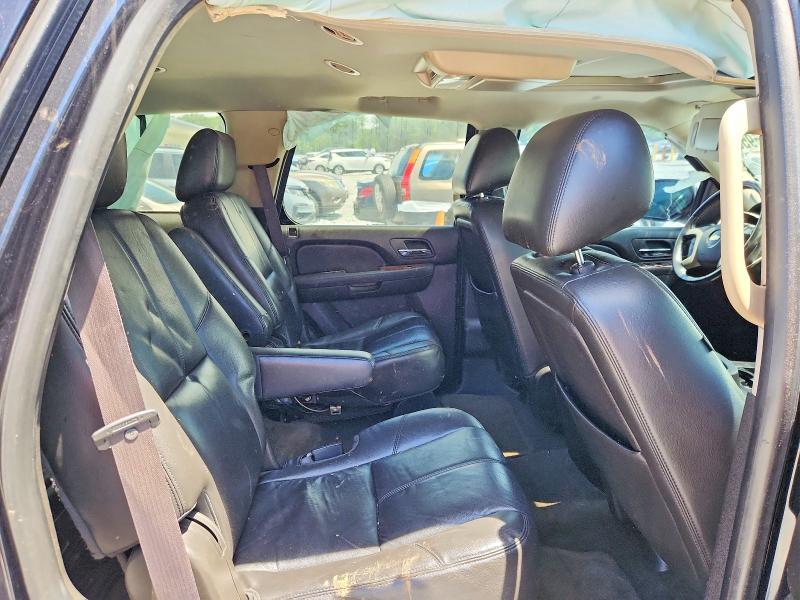 Photo 10 from auction – 2012 CHEVROLET TAHOE with VIN 1GNSCBE05CR281286