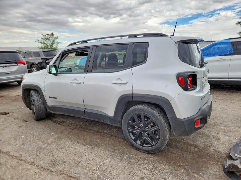 Photo 2 from auction – 2018 JEEP RENEGADE with VIN ZACCJABB0JPH32221