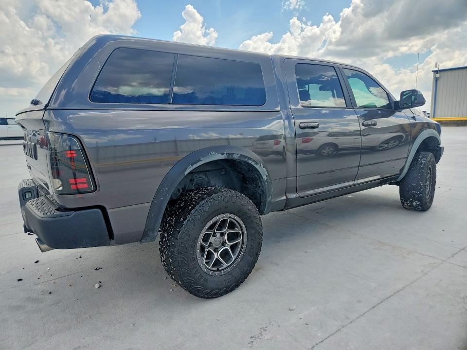 Photo 3 from auction – 2016 RAM 1500 with VIN 1C6RR7YT2GS357495