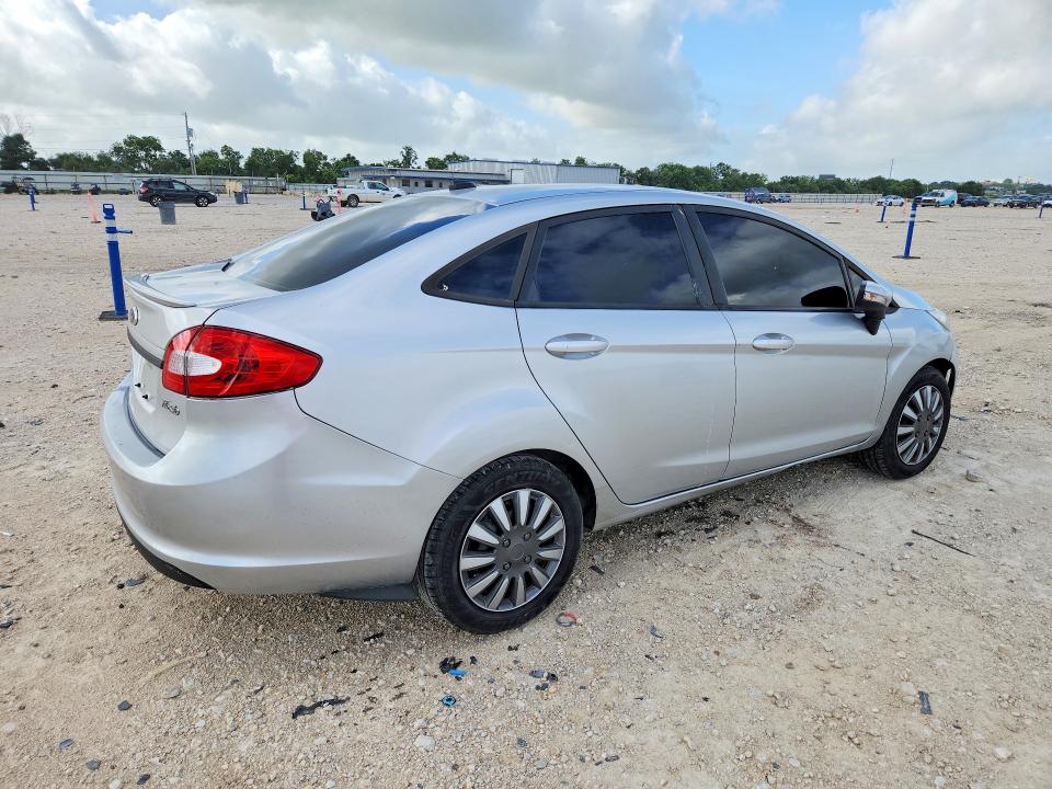 Photo 3 from auction – 2013 FORD FIESTA with VIN 3FADP4BJ8DM146892