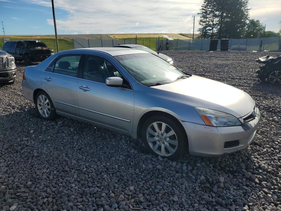 Photo 4 from auction – 2007 HONDA ACCORD with VIN 1HGCM66827A054858