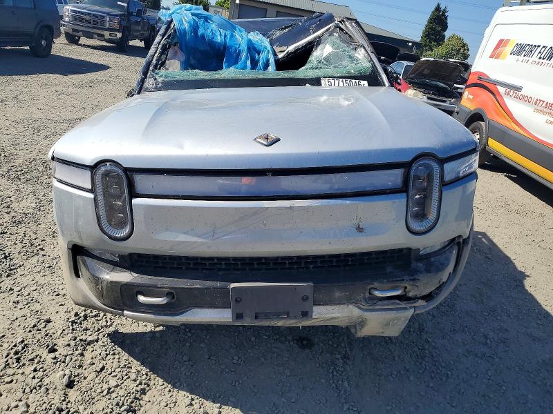 Photo 12 from auction – 2023 RIVIAN R1S with VIN 7PDSGABA6PN013003