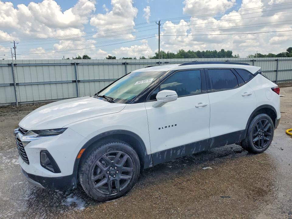 CHEVROLET BLAZER 2019 with VIN 3GNKBBRA5KS680071 - Photo from auction