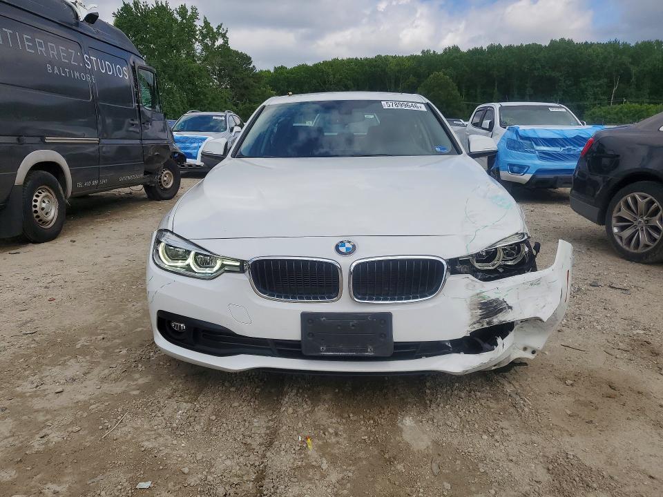Photo 5 from auction – 2018 BMW 320 with VIN WBA8A3C54JA358767