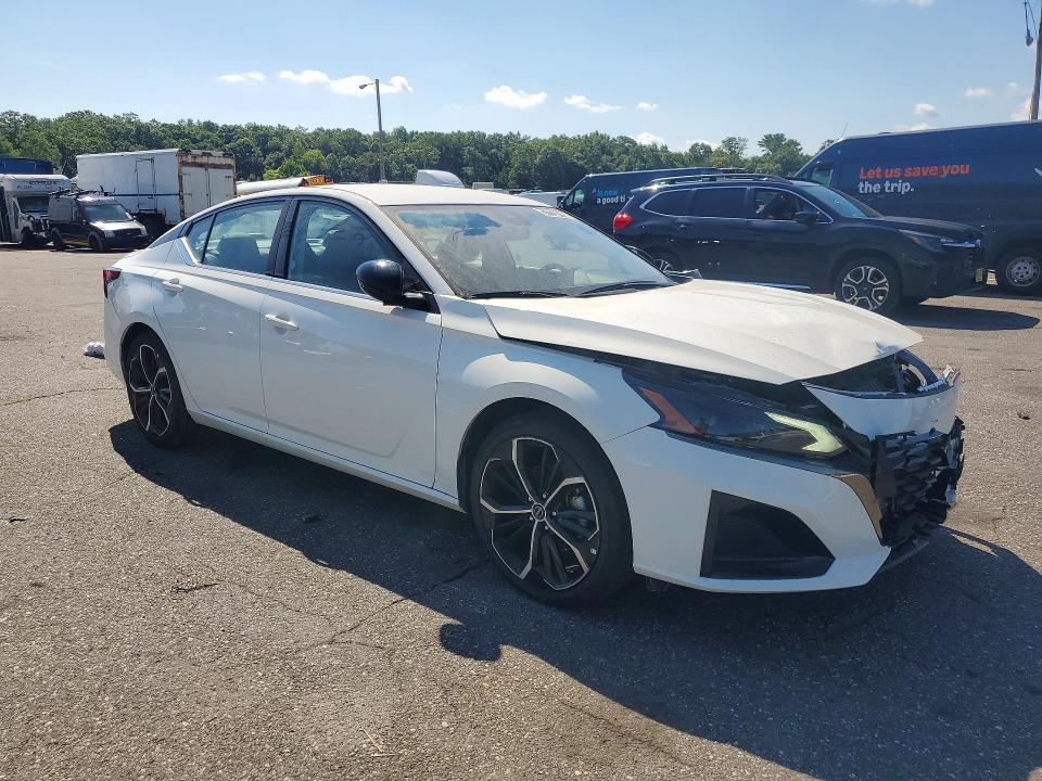 Photo 4 from auction – 2025 NISSAN ALTIMA with VIN 1N4BL4CVXSN381768