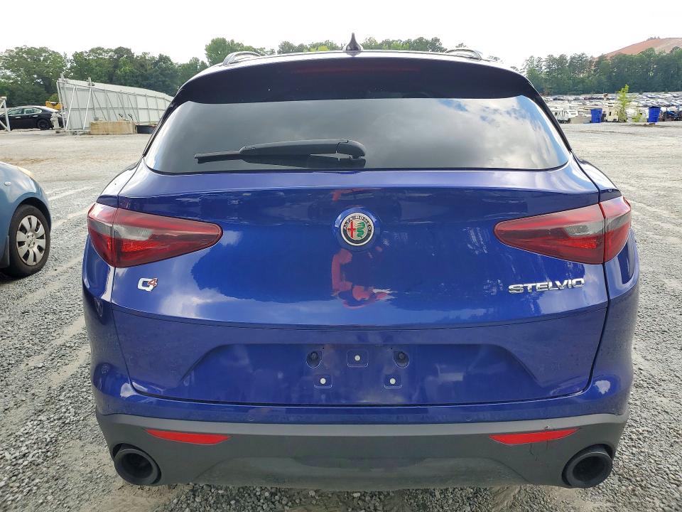 Photo 6 from auction – 2022 ALFA ROMEO STELVIO with VIN ZASPAKAN1N7D28342