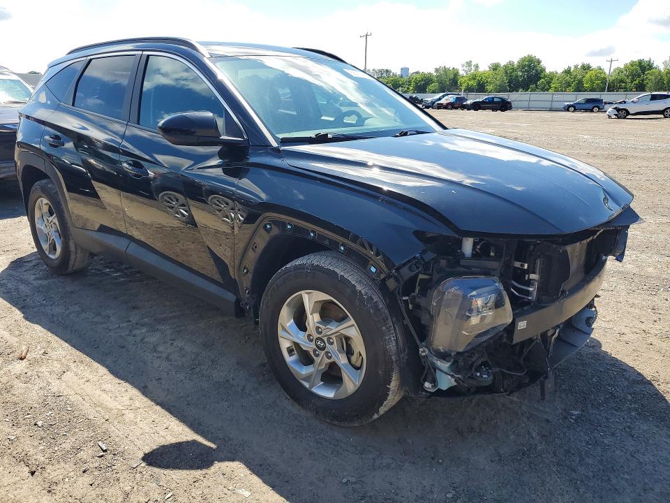 Photo 4 from auction – 2024 HYUNDAI TUCSON with VIN 5NMJBCDE0RH296530