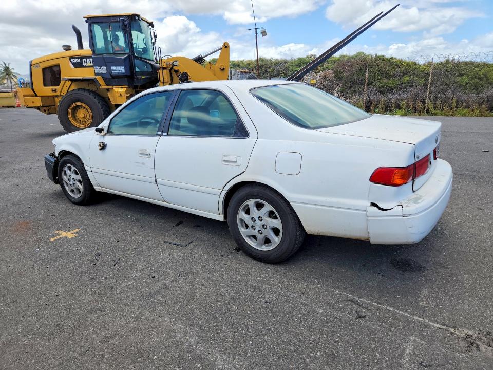 Photo 2 from auction – 2001 TOYOTA CAMRY with VIN JT2BG22KX10578440