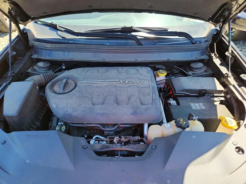 Photo 12 from auction – 2019 JEEP CHEROKEE with VIN 1C4PJMDX4KD446142