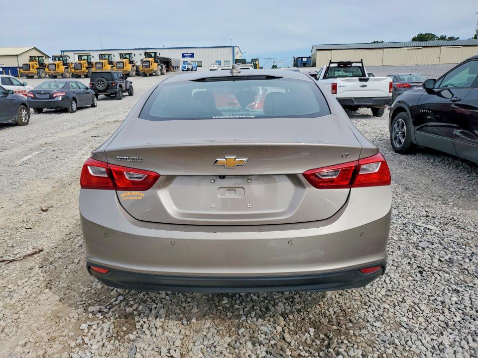 Photo 6 from auction – 2023 CHEVROLET MALIBU with VIN 1G1ZD5ST6PF193528