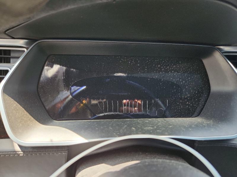 Photo 9 from auction – 2016 TESLA MODEL S with VIN 5YJSA1E25GF156830