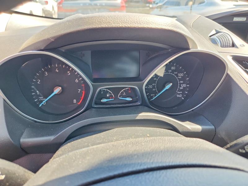 Photo 9 from auction – 2017 FORD ESCAPE with VIN 1FMCU9GD9HUD95598