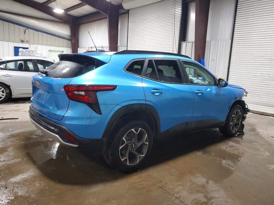 Photo 3 from auction – 2025 CHEVROLET TRAX with VIN KL77LHEP3SC116236